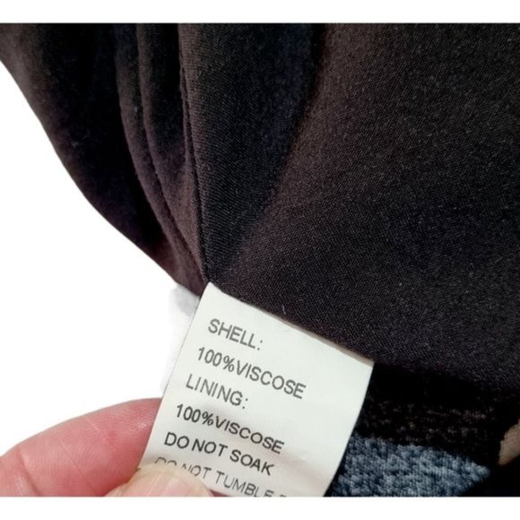 LUCK & TROUBLE Size 6 Black Floral A-Line Flare Mini Skirt - Picture 5 of 5